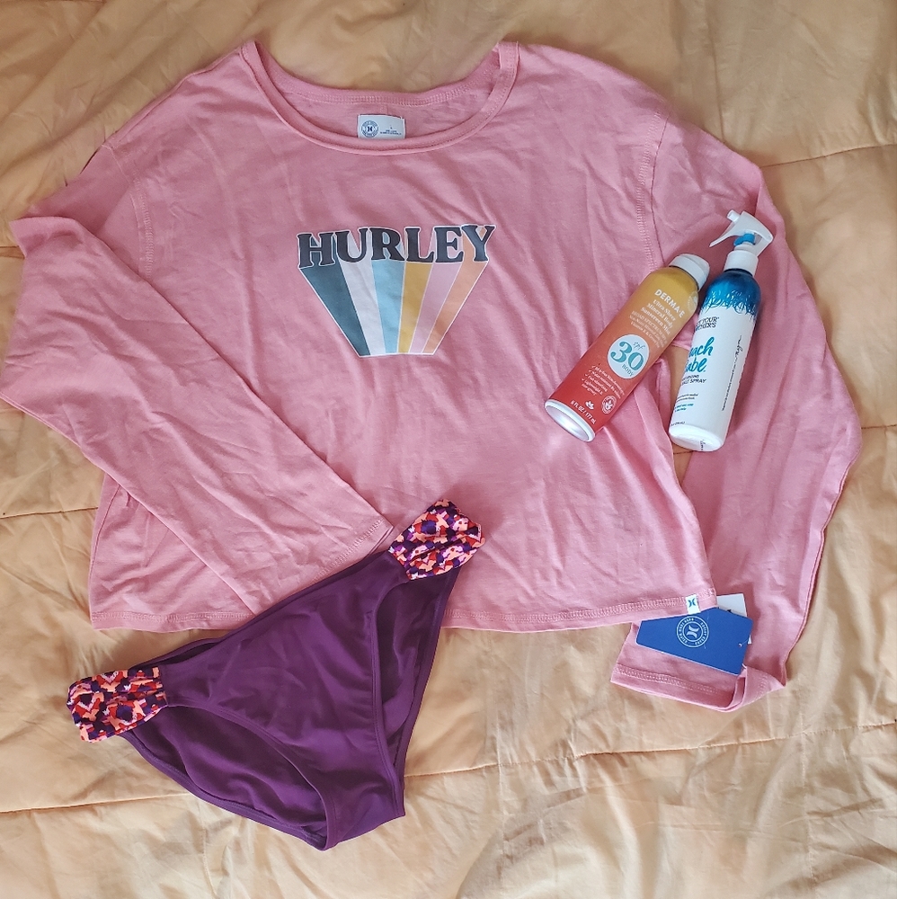 NWT Hurley Logo Long-sleeve Top